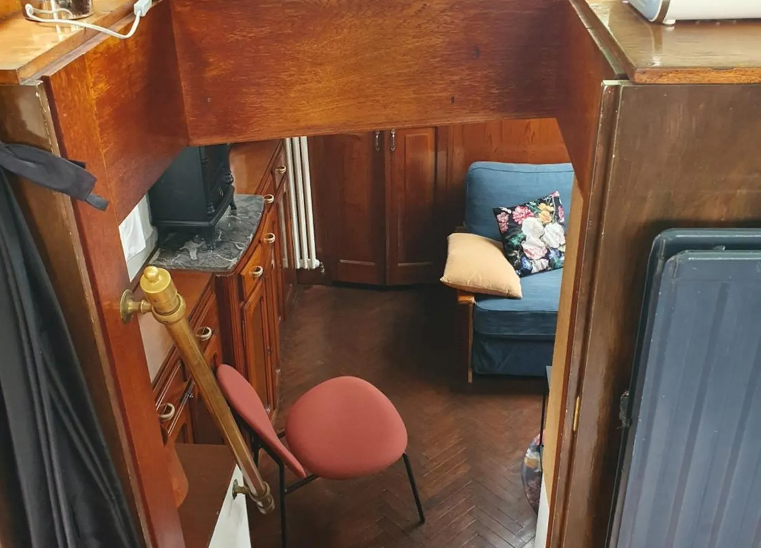 Botel Houseboat holiday apartments Rotterdam